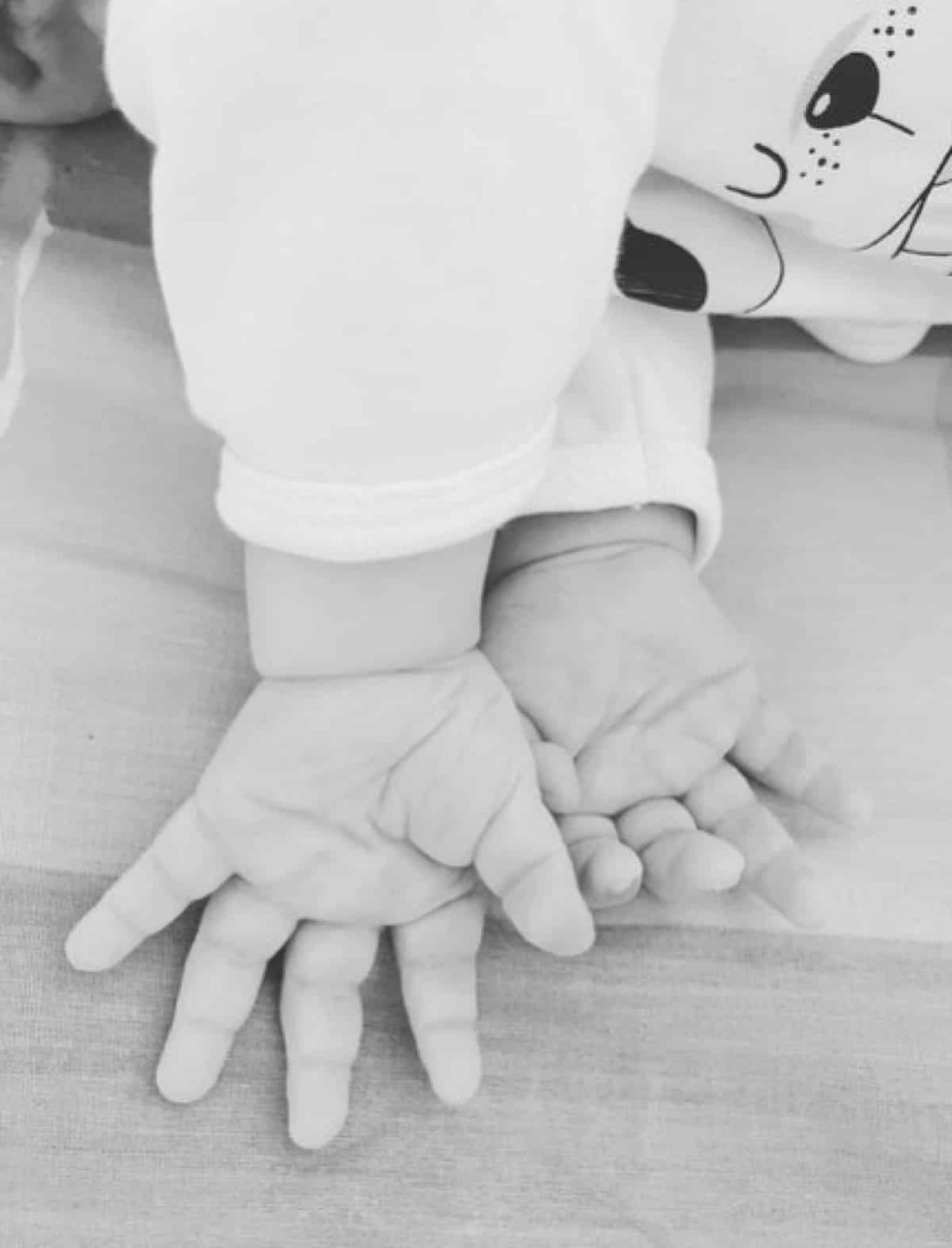 Λάουρα Νάργες γιος