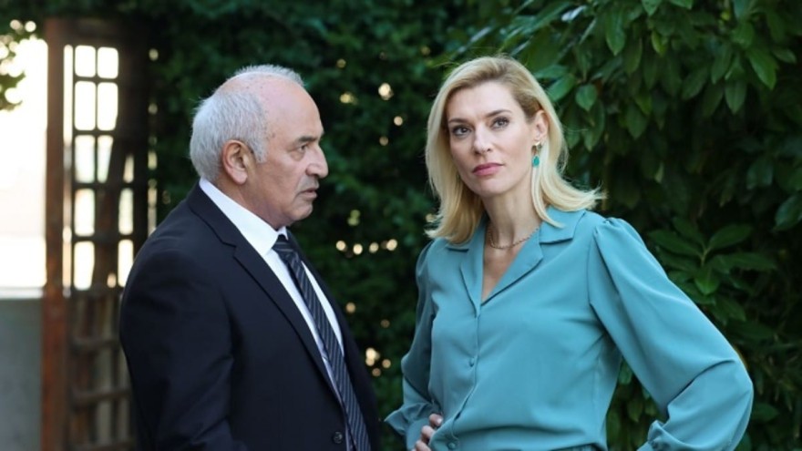 Η Όλγα και Ο Στάμου