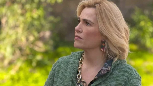 Χαιρέτα μου τον πλάτανο (10/11): Η Σύλβια αποφασίζει να διεκδικήσει τον Σώτο