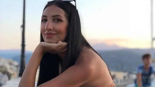 Βυθισμένη στο πένθος η Σοφία Λεοντίτση - Πέθανε ο πατέρας της