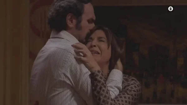 Τα καλύτερά μας χρόνια (1/11): Ο παπα-Θόδωρας εξαφανίζεται σε μια νύχτα