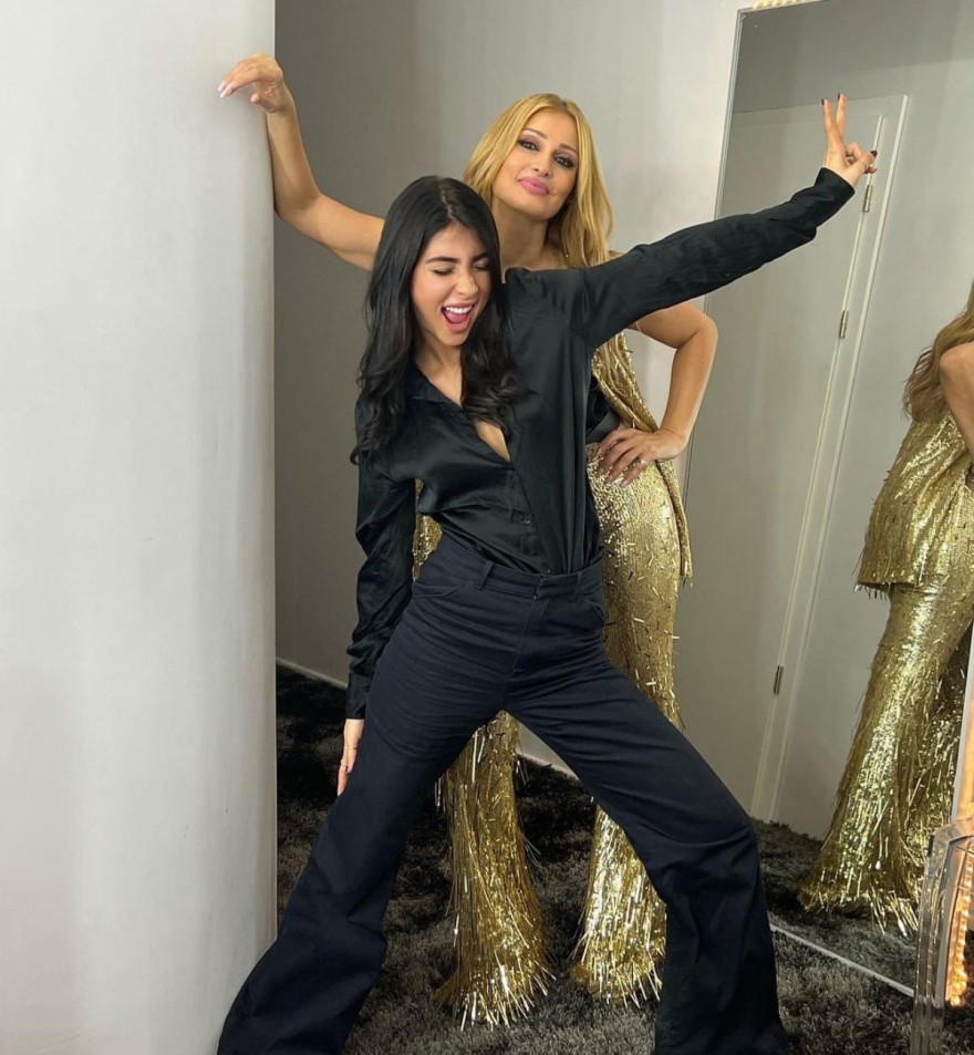 Είναι αχώριστες - Η φωτογραφία της Νατάσας Θεοδωρίδου με την κόρη της, Χριστιάνα από το καμαρίνι της