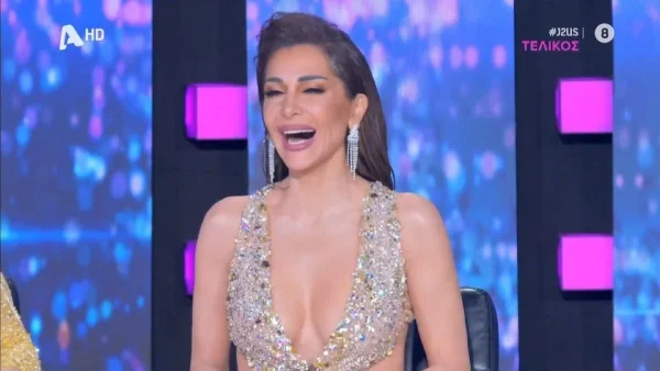 J2US: "Κοκκίνισε" η Δέσποινα Βανδή - Το όνομα του Βασίλη Μπισμπίκη ήχησε σε όλο το στούντιο