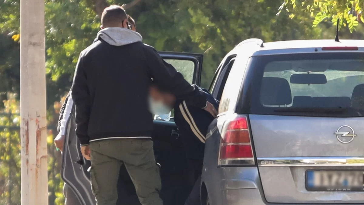 Κολωνός: Δύσκολες ώρες για την 12χρονη - Δεν της παρέχεται καμία ψυχολογική υποστήριξη