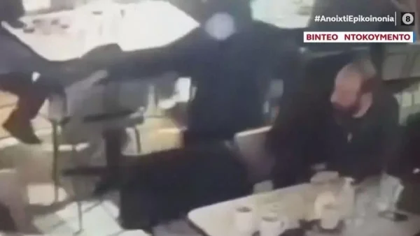 Ανατριχιαστικές εικόνες: Βίντεο ντοκουμέντο από την δολοφονία στη Νέα Σμύρνη - Καρέ καρέ η στιγμή που ο δράστης άνοιξε πυρ