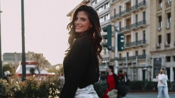 Τόλμησε την αλλαγή και ''απογειώθηκε'' - Μια κούκλα η Μπόμπα με τον νέο της look