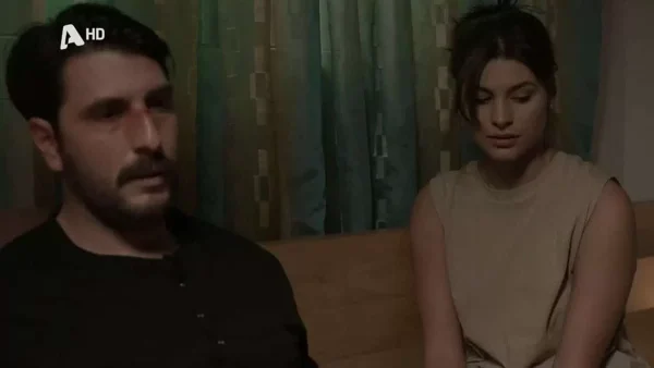 Σασμός: Σοκ! Η αντίδραση της Θοδώρας όταν ο Λευτέρης της αποκαλύψει την πραγματική του ταυτότητα