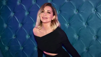 Πλακώθηκαν την ώρα που έτρωγαν: Άγριος καυγάς με την Δέσποινα Βανδή σε εστιατόριο στο Κολωνάκι