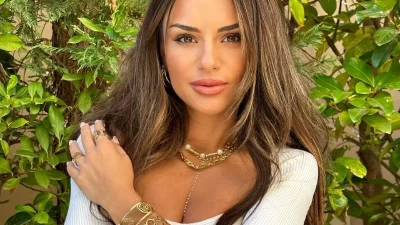 Stay natural σαν την Ελένη Τσολάκη - Το φυσικό μακιγιάζ της και τα προϊόντα που θα χρειαστείς