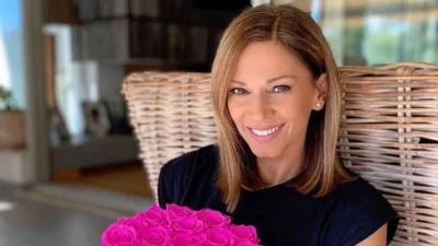 Με τεράστια τζαμαρία και γωνιακό καναπέ - Θα το έβλεπες σίγουρα σε κάποιο περιοδικό το σπίτι της Έλλης Κοκκίνου