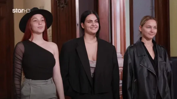 GNTM 5: Τον αγκάλιαζαν και τον χάιδευαν - Ξετρελαμένες οι φιναλίστ με την τελευταία τους φωτογράφιση