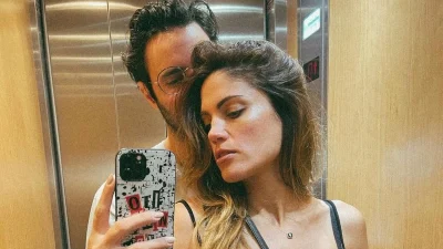 Μίνιμαλ και διακριτικό - Το δέντρο που στόλισαν η Μαίρη Συνατσάκη και ο Ίαν Στρατής πριν γίνουν γονείς