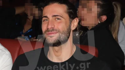 Η πρώτη δημόσια εμφάνιση μετά την αποκάλυψη του συντρόφου της Βαλαβάνη - Ντυμένος στα μαύρα ο Βασάλος