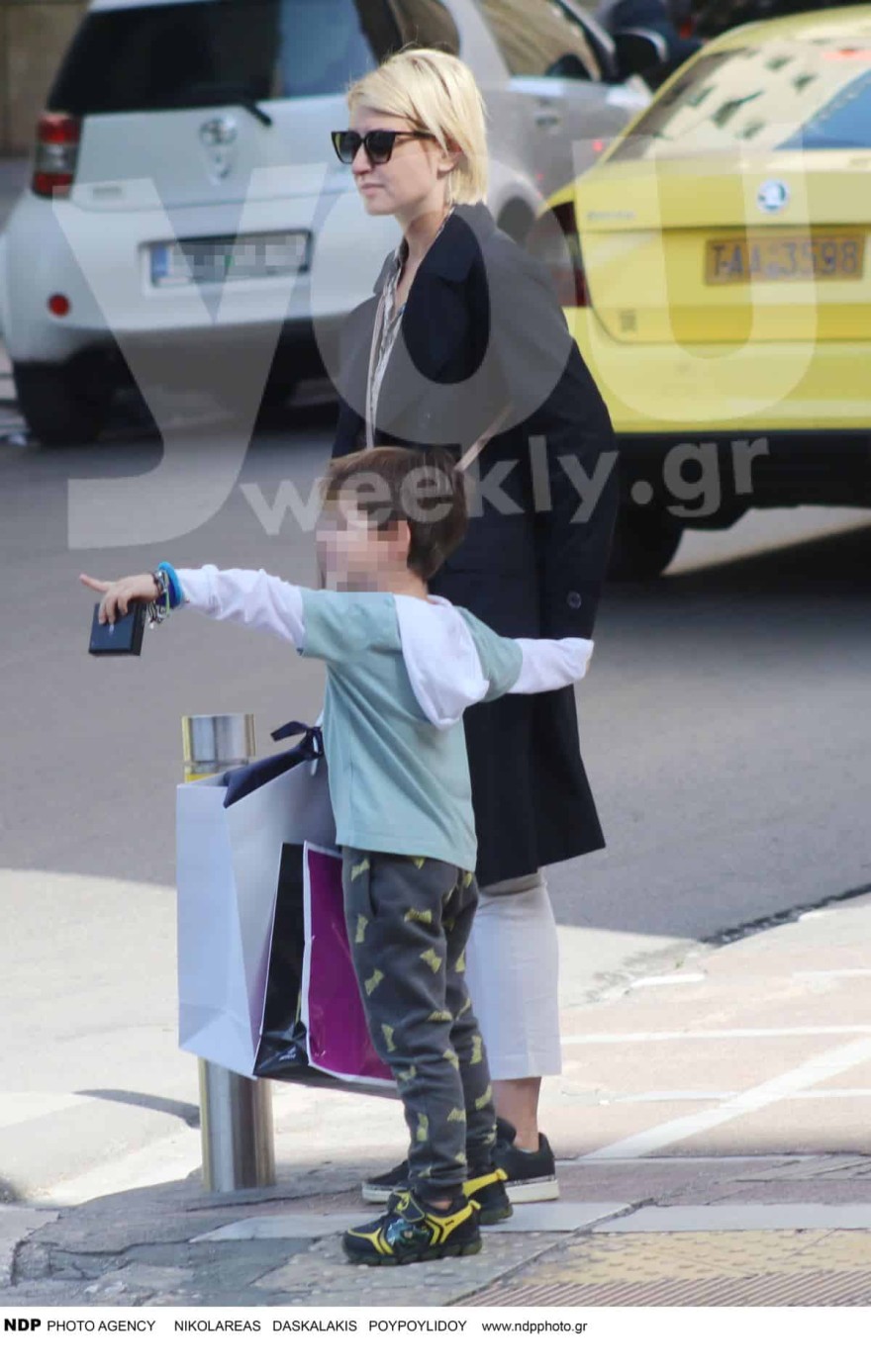 Σία Κοσιώνη γιος