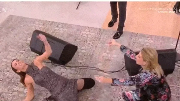 ''Γκρέμισε'' το πλατό η Μπέττυ Μαγγίρα - Έριξε βαρύ ζεϊμπέκικο στο ''Ποιός είναι πρωινιάτικα''