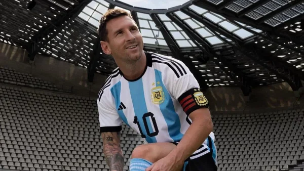 Καστανομάλλα και δίμετρο μοντέλο - Αυτή είναι η σύζυγός και μητέρα των 3 γιών του Λιονέλ Μέσι