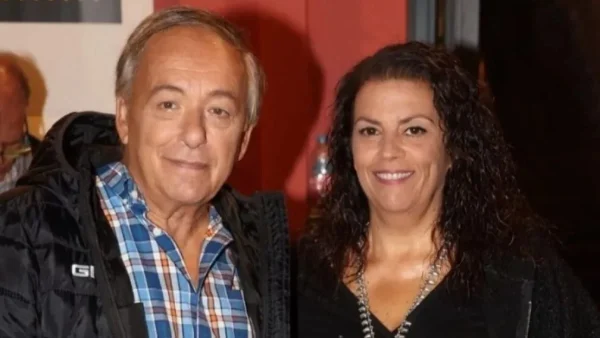 Στην αγκαλιά του Ανδρέα Μικρούτσικου η Έλενα Μαστραγγέλη - Πιο ερωτευμένοι από ποτέ στους Παξούς