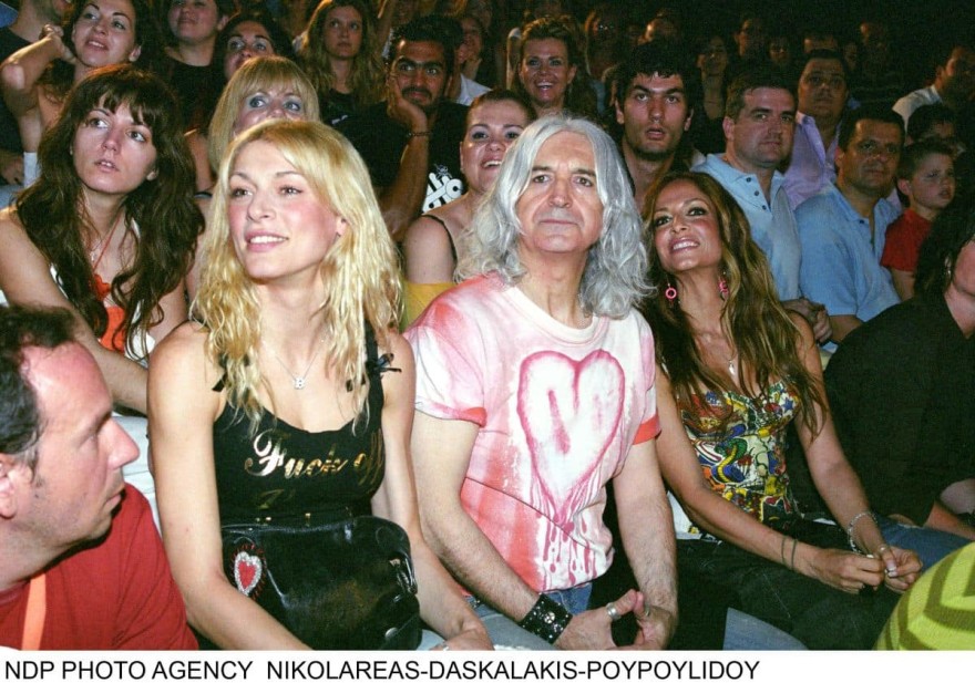 Νίκος Καρβέλας γάμοι και χωρισμοί