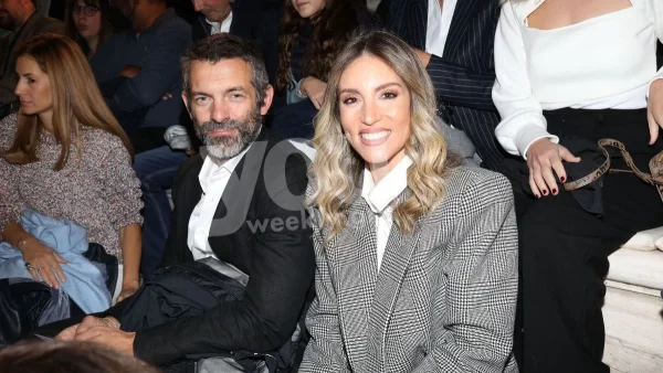 Αγκαλιά με την πεθερά του ο Φίλιππος Μιχόπουλος στο πλευρό της Αθηνάς Οικονομάκου - Στιγμές ευτυχίας για την ηθοποιό