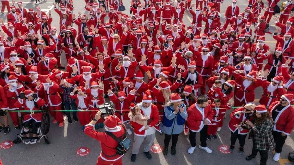 To 8o Santa Run έφερε τα Χριστούγεννα στο Ο.Α.Κ.Α «Σπύρος Λούης»
