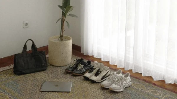 Αυτά τα sneakers θα δούμε το 2023 - Οι νέες τάσεις στα παπούτσια επιστρέφουν δυναμικά από προηγούμενες δεκαετίες!