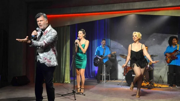 Τα Νούμερα (2/12): Ο Θανάσης επηρεασμένος από ένα βίντεο αφήνει τα συναισθήματα του ελεύθερα - Πως θα αντιδράσουν οι γύρω του