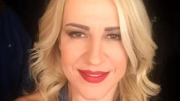 Θωμαΐς Ανδρούτσου: Χωρίς ίχνος μακιγιάζ, με μαγιό στην παραλία τέλη Δεκέμβρη - "Σούσουρο" με την ανάρτηση της ηθοποιού