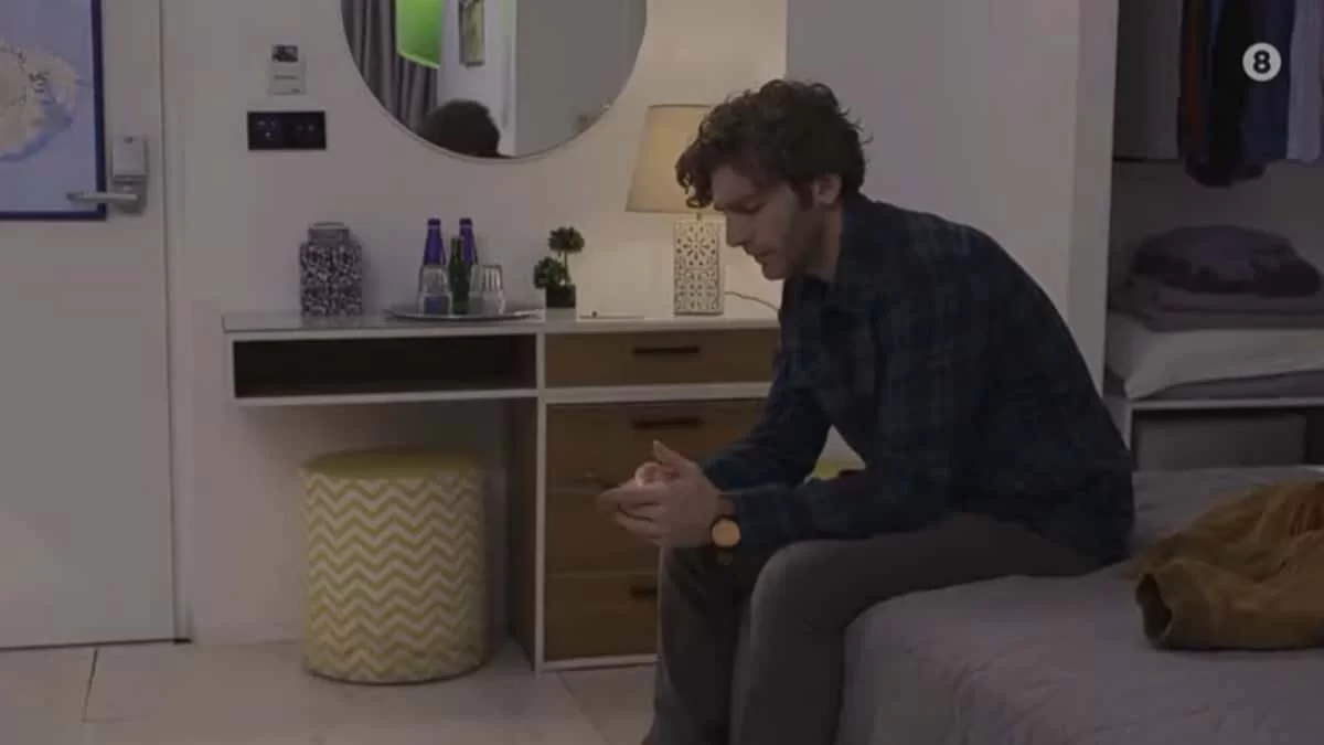 Τρία Μίλια (23/12): Ο Ευθύμης αναπολεί τη χαμένη του αγάπη - Η Ελένη παραδέχεται κάποιες πράξεις της