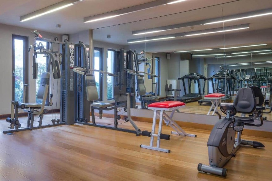 Mε μοναδική θέα στη λίμνη: Esperos Palace Luxury & Spa Hotel - Το «διαμάντι» της Καστοριάς