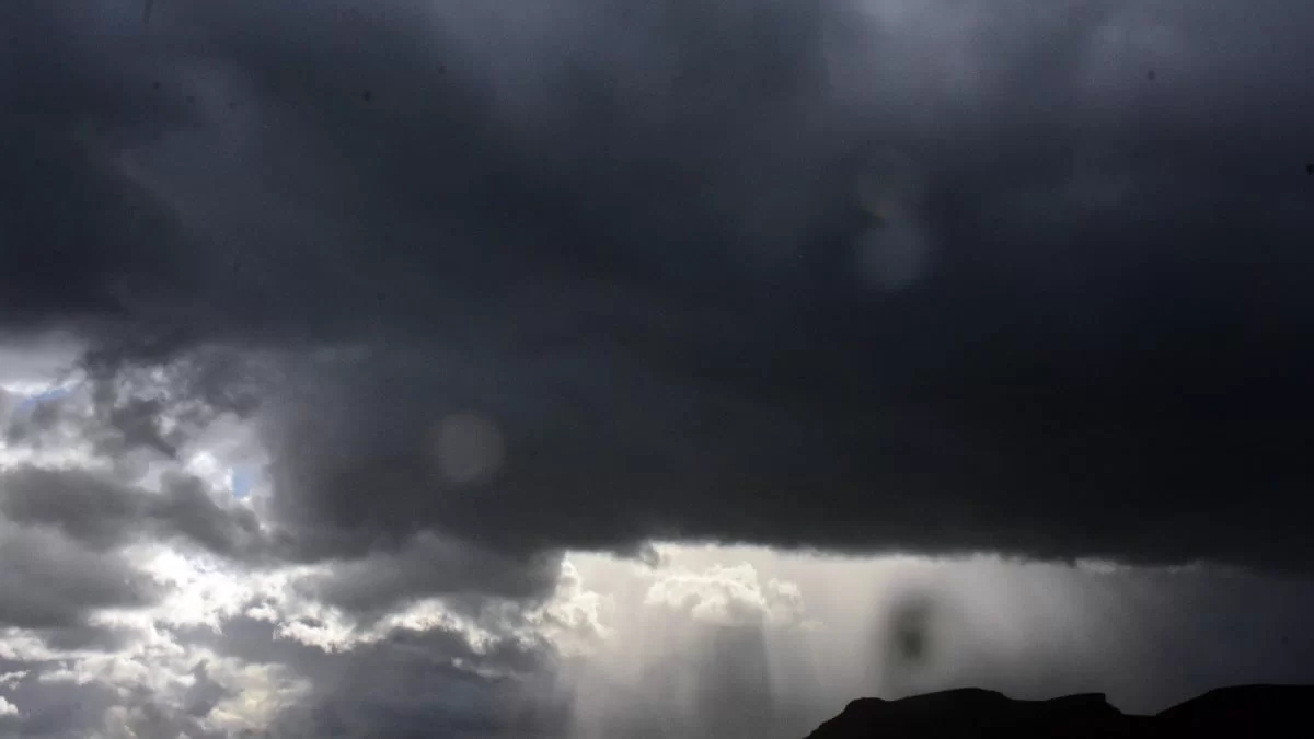 Καιρός Κυριακή 22/1: Ισχυρά φαινόμενα σχεδόν σε όλη την Ελλάδα - Που θα πέσουν χιόνια;