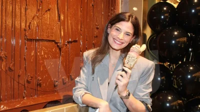 Τη βοηθάει με το μεγάλωμα των διδύμων - Το πρόσωπο που έχει μαζί της η Χριστίνα Μπόμπα