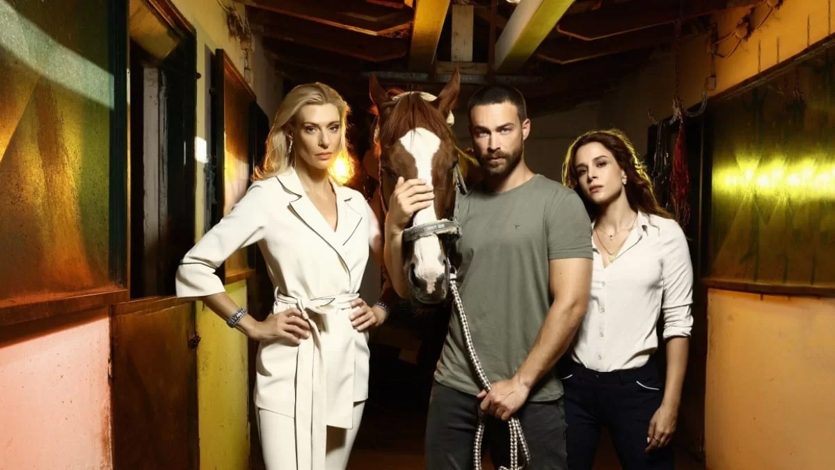 Άγρια Γη: Ταράζει τους πάντες ο ερχομός της - Εμφανίζεται η...