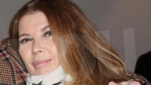 Με το ένα πόδι στην Αθήνα - Για αυτήν την εκπομπή συζητάει έντονα η Σοφία Αλιμπέρτη