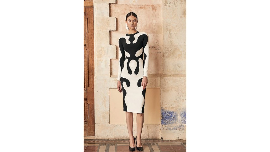 Παιχνιδιάρικη μόδα: Ιδιαίτερα prints και σχέδια μόνο για τις τολμηρές της παρέας