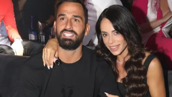 Αυτοκινητιστικό ατύχημα για την Μαρία Αντωνά και τον Άρη Σοϊλέδη - Ποια η κατάστασή τους