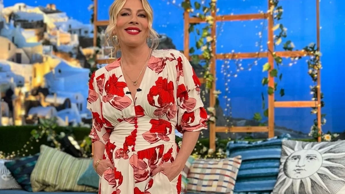 MEGA: Η ανακοίνωση για την Σμαράγδα Καρύδη και τo Celebrity Game Night