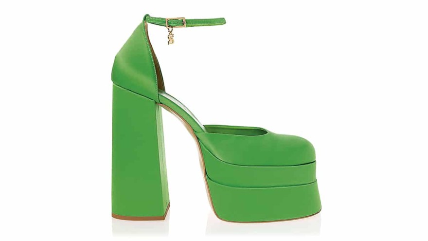 Πορτοκαλί, φούξια, κόκκινα και πράσινα: Τα πιο παιχνιδιάρικα ρούχα των H&M και ZARA!