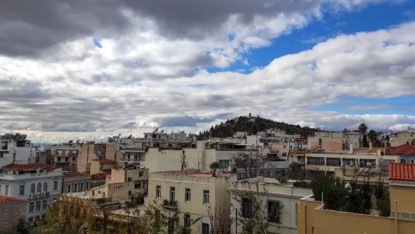 Στα δυτικά νεφώσεις με τοπικές βροχές και από το απόγευμα.... - Ο καιρός σήμερα Δευτέρα 16/1