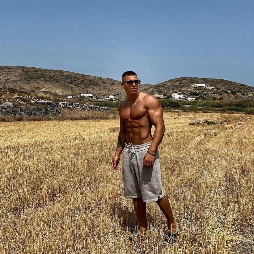 αδερφός Κατερίνας Δαλάκα