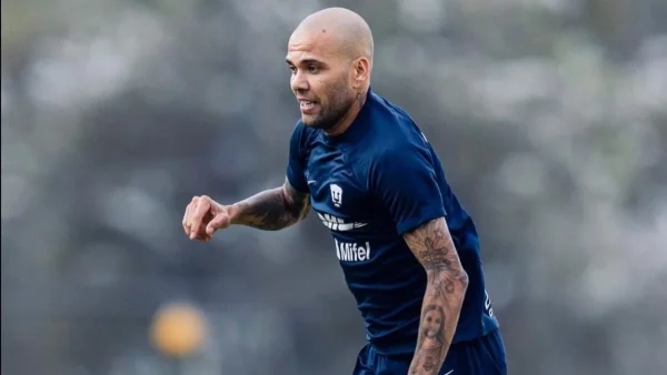 Συνελήφθη ο Ντάνι Άλβες - Κατηγορείται για σεξουαλική επίθεση