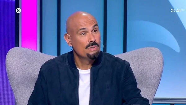 My Style Rock: «Αυτά που φοράς κάνουν για...» - "Έσφαξε" με το γάντι διαγωνιζόμενη ο Δημήτρης Σκουλός