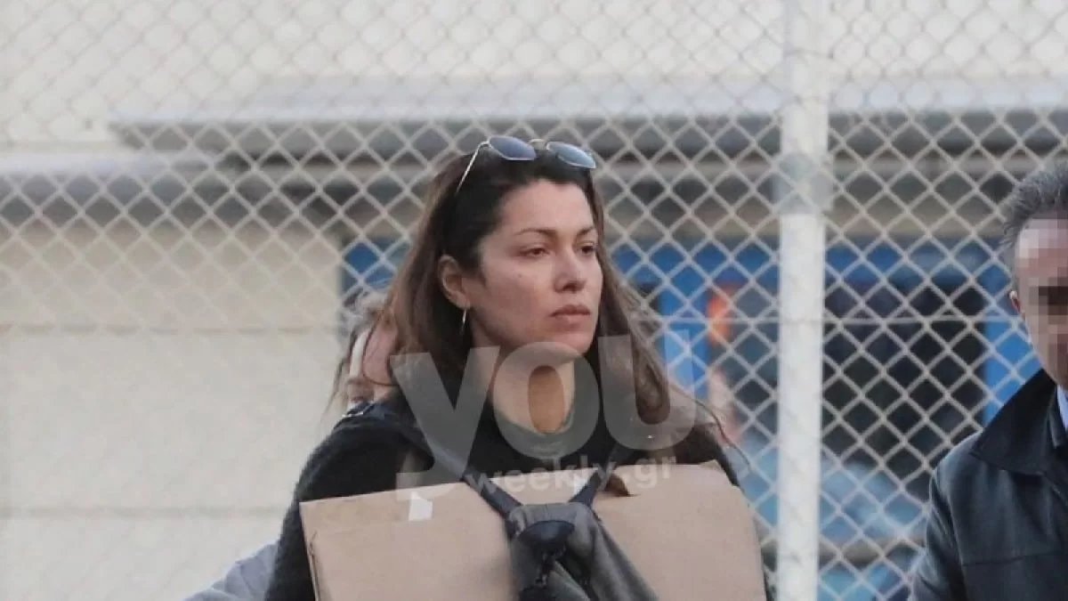 «Αφήνει ένα παιδί 6 χρονών να πεθάνει...» - Σε έξαλλη κατάσταση η Κλέλια Ρένεση