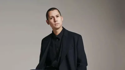 Την πήρε μαζί του στα γυρίσματα του Masterchef 7 - Ολόιδια με τον Κοντιζά η κόρη του Ιζούμι