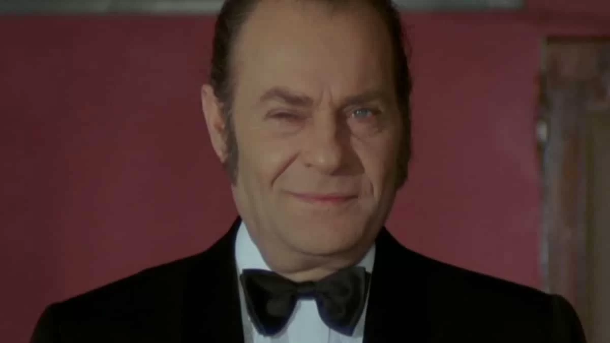 Η πρώτη του γυναίκα: «Είσαι γεννημένος κερατάς» - Η πολυτάραχη ερωτική ζωή του Λάμπρου Κωνσταντάρα