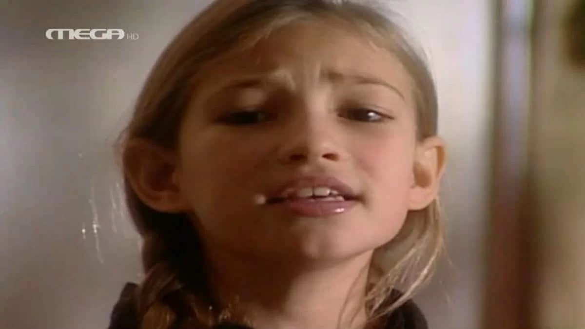 Θυμάστε τη μικρή Νεφέλη από τη σειρά "Λατρεμένοι μου γείτονες"; Δεν θα πιστέψετε πως είναι σήμερα