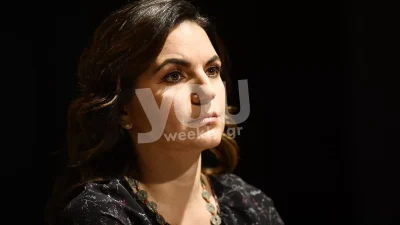 Στο μνημείο του ολοκαυτώματος η Όλγα Κεφαλογιάννη - Η συνάντηση της με την Σακελλαροπούλου