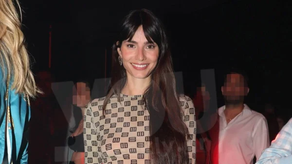 Έφτασε στα χέρια της λίγο πριν τη πρεμιέρα του My style rocks - Το δώρο του Ατζούν στην Ηλιάνα Παπαγεωργίου