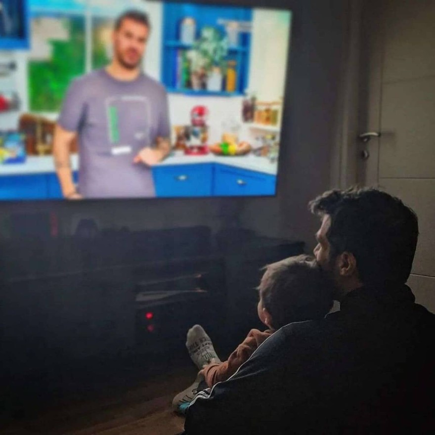 Πετρετζίκης και γιος