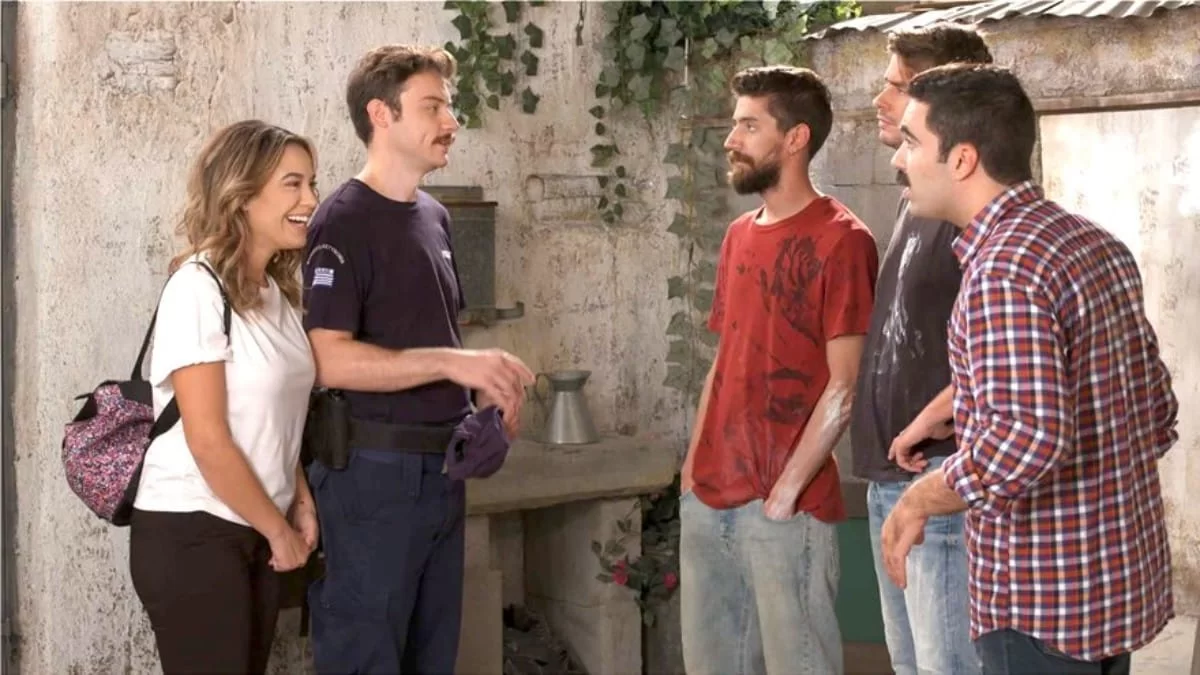 Χαρές στην σειρά Χαιρέτα μου τον πλάτανο - Αποφασίζουν να υιοθετήσουν παιδί οι..