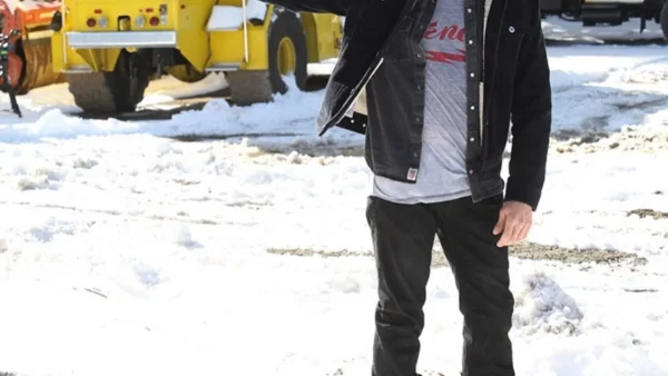 Σε σοβαρή κατάσταση κορυφαίος ηθοποιός μετά από ατύχημα με εκχιονιστικό - Ξαγρυπνά στο πλευρό του η οικογένεια του